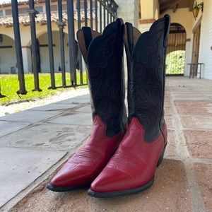 Ariat Red Black Leather Pointed Toe Cowboy Boots